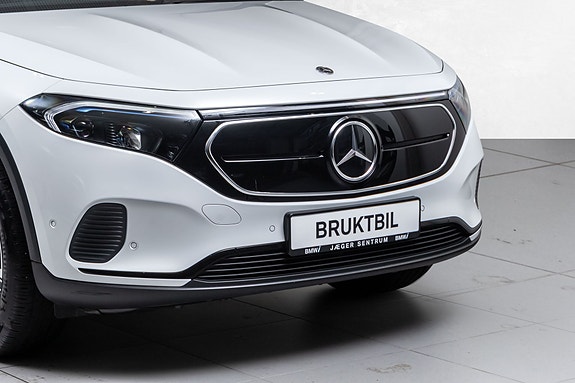 Mercedes-Benz EQA300 2 of 30