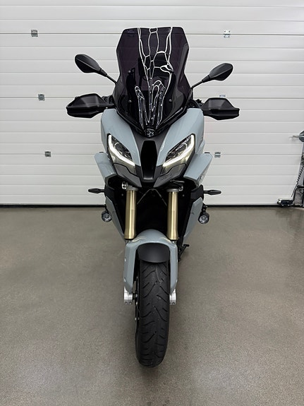 BMW S 1000 XR 26 of 30