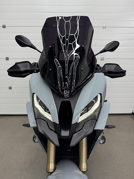 BMW S 1000 XR 27 of 30