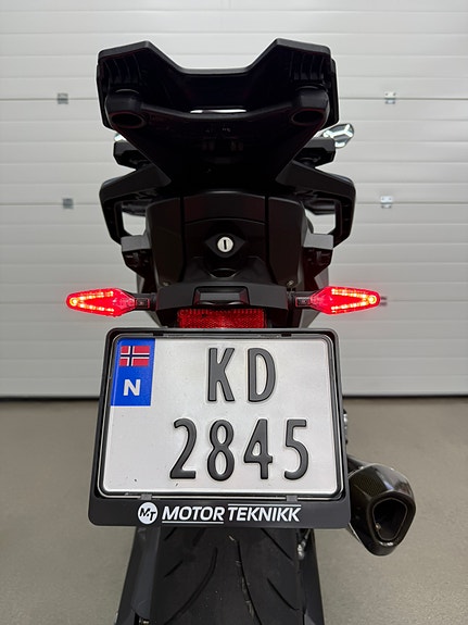 BMW S 1000 XR 5 of 30
