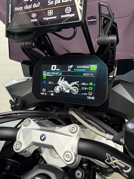 BMW S 1000 XR 17 of 30