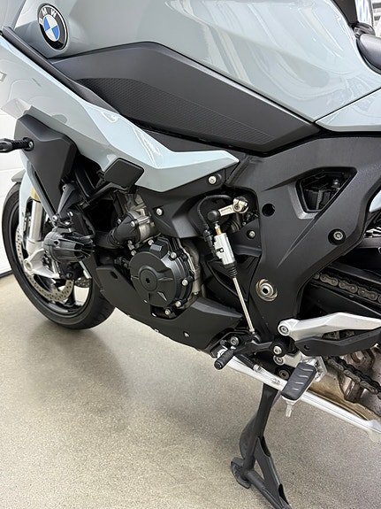 BMW S 1000 XR 19 of 30