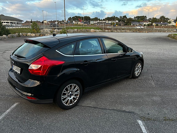 Ford Focus 4 of 19