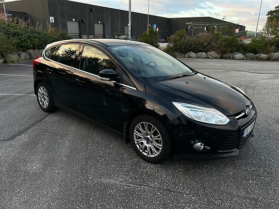 Ford Focus 6 of 19