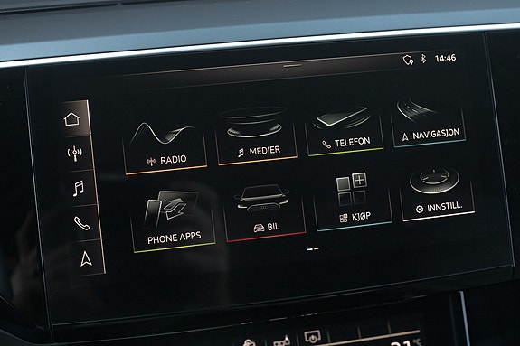 Audi e-tron 16 of 30
