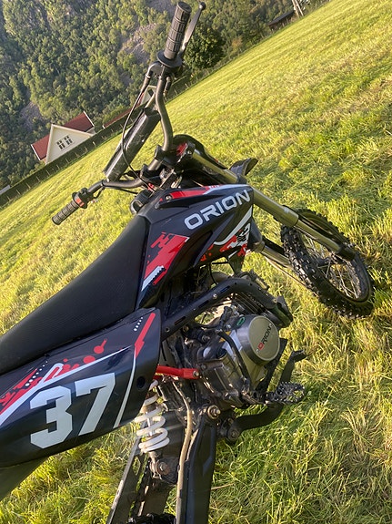 Andre Orion 125cc 4 of 8