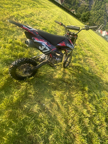 Andre Orion 125cc 5 of 8