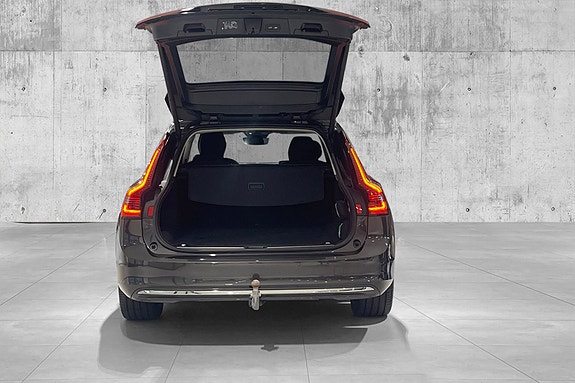Volvo V90 11 of 28