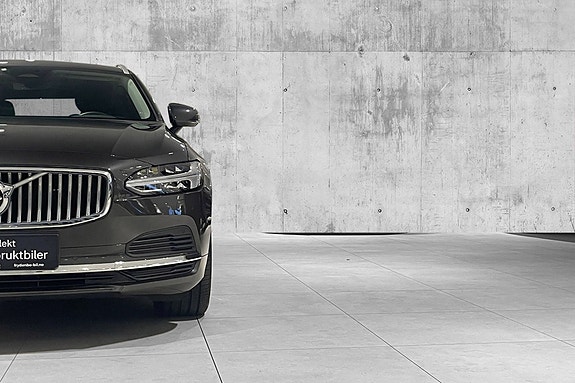 Volvo V90 4 of 28