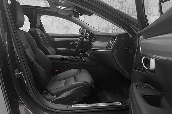Volvo V90 17 of 28