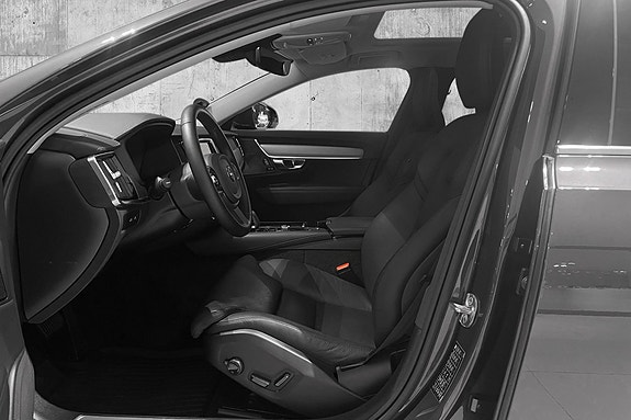 Volvo V90 13 of 28
