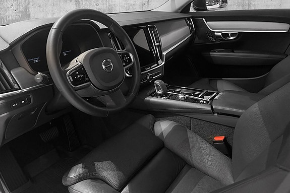 Volvo V90 16 of 28
