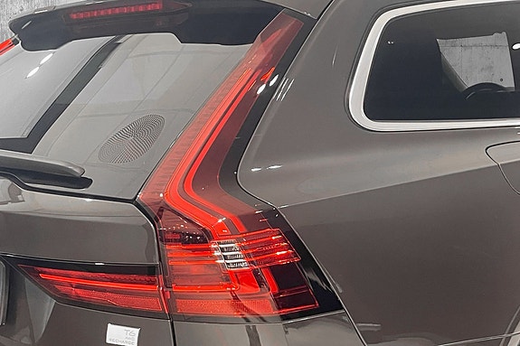 Volvo V90 10 of 28