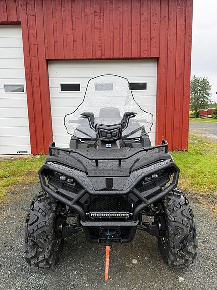 Polaris Sportsman 570 x2 Black Edition 4 of 10