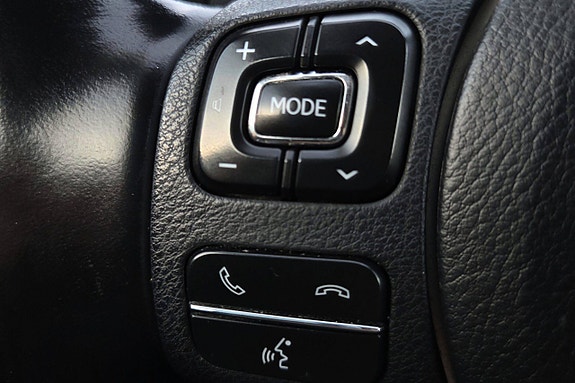 Lexus NX300h 26 of 30