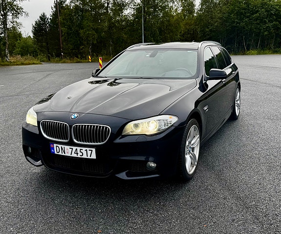 BMW 525xd 3 of 28