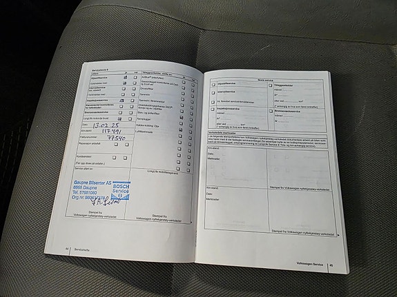 Volkswagen Caravelle 30 of 30