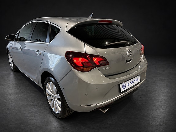 Opel Astra 7 of 24