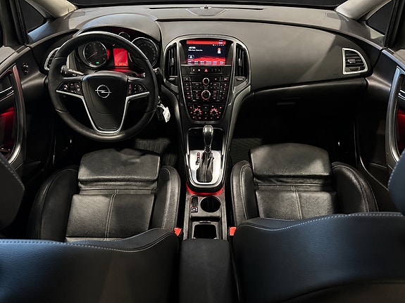 Opel Astra 13 of 24