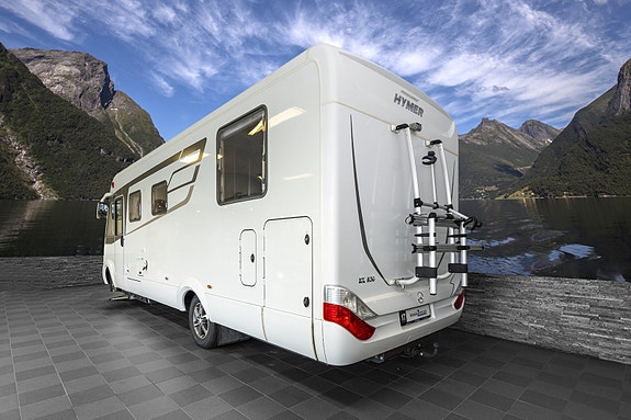 Hymer ML I 630 på Mercedes. Tilhengerfeste, sykkelstativ, solcelle, ALDE, Queenbed, senkeseng, elektrisk tømming av vann mm 4 of 26