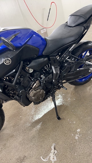 Yamaha MT-07 5 of 12