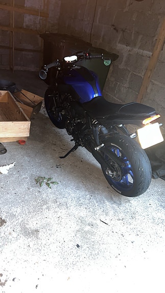 Yamaha MT-07 10 of 12
