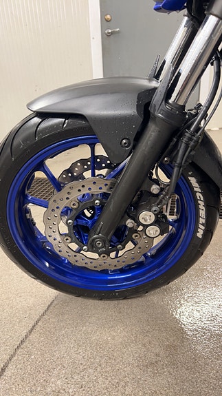 Yamaha MT-07 2 of 12