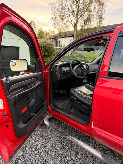 Dodge RAM 1500 7 of 22