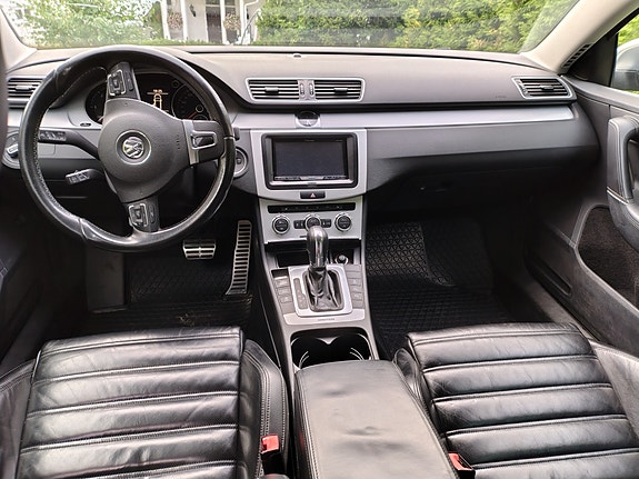 Volkswagen Passat 4 of 6
