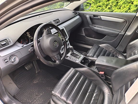 Volkswagen Passat 5 of 6