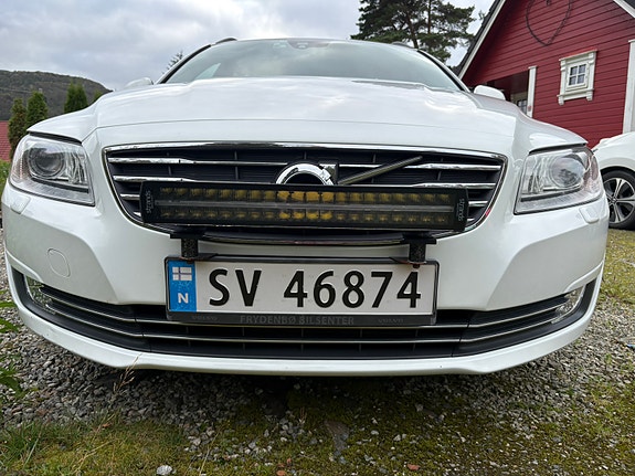 Volvo V70 24 of 30