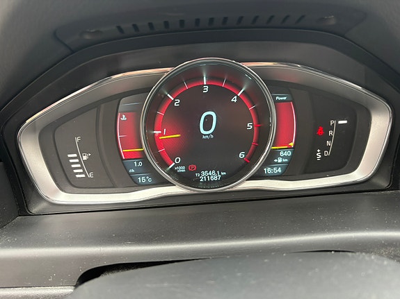 Volvo V70 18 of 30