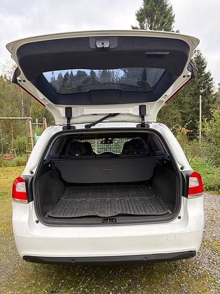 Volvo V70 22 of 30