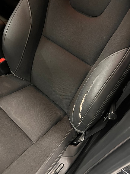 Volvo V60 3 of 16