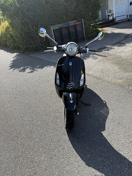 Vespa Primavera 50 6 of 8
