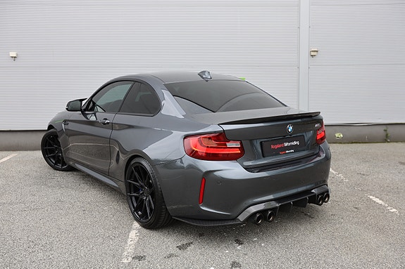 BMW M2 4 of 30