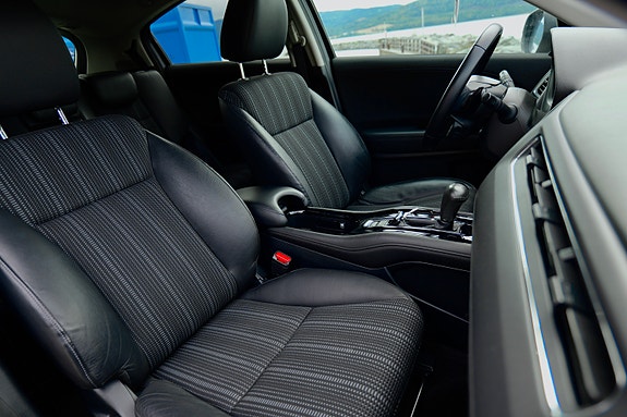 Honda HR-V 9 of 13