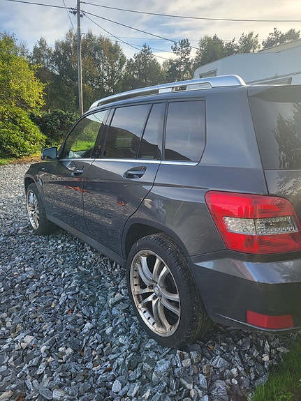 Mercedes-Benz GLK250 6 of 6