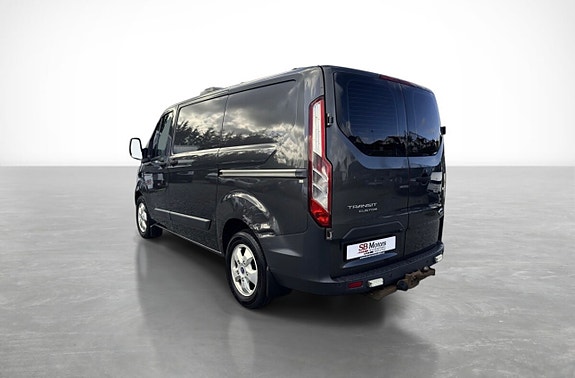 Ford Transit Custom 8 of 21