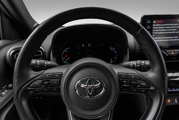 Toyota Yaris Cross 16 of 24
