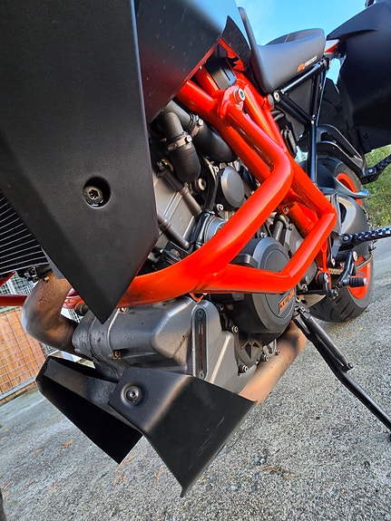 KTM 1290 Super Duke GT 18 of 30