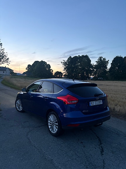 Ford Focus 6 of 8