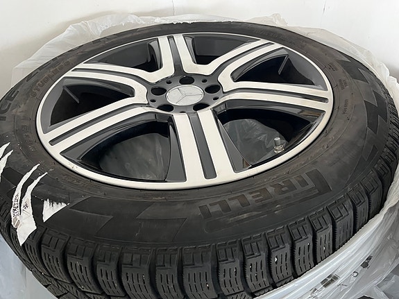 Mercedes-Benz GLC350 e 20 of 21