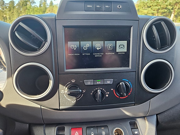 Peugeot Partner 8 of 18