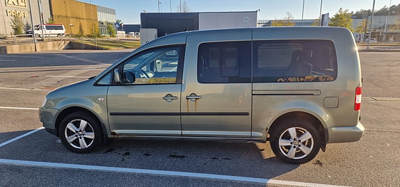 Volkswagen Caddy Maxi 3 of 9