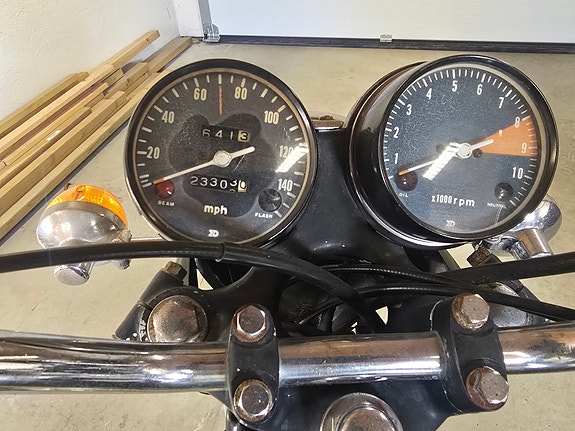 Honda CB750 6 of 6
