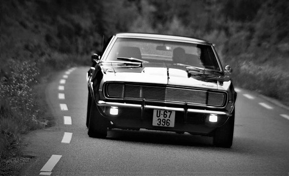 Chevrolet Camaro 23 of 26
