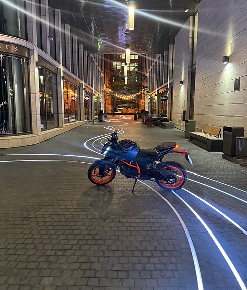 KTM 390 Duke 5 of 12