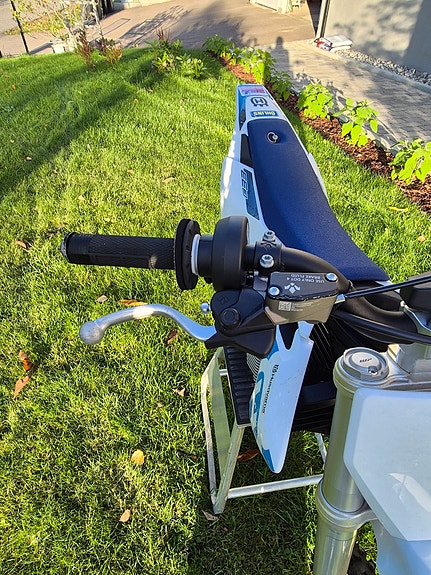 Husqvarna EE 3 5 of 9