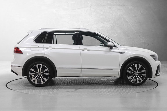 Volkswagen Tiguan 8 of 30